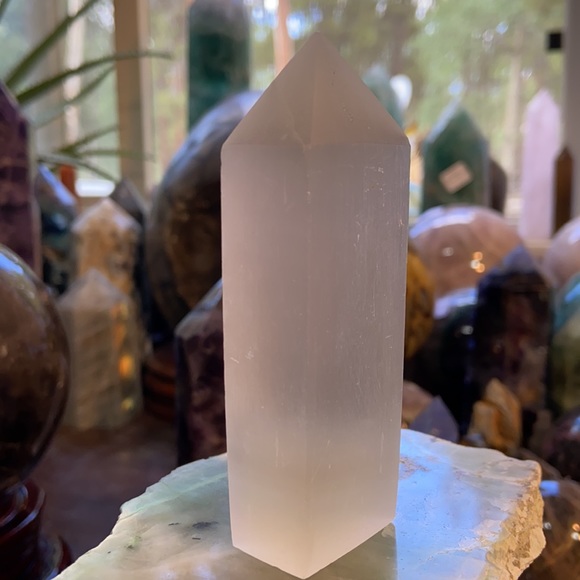 Selenite 4 Sided Crystal Point! - Picture 3 of 3